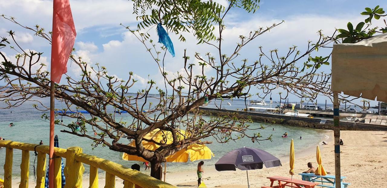 Mactan Newtown Condo With Garden And Ocean View 8Newtown Blvd Lapu-Lapu City Exterior photo